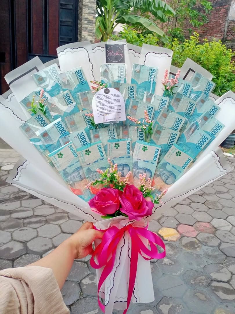 Foto sampul untuk produk Money Bouquet - 50K IDR (Rp 50,000 note)